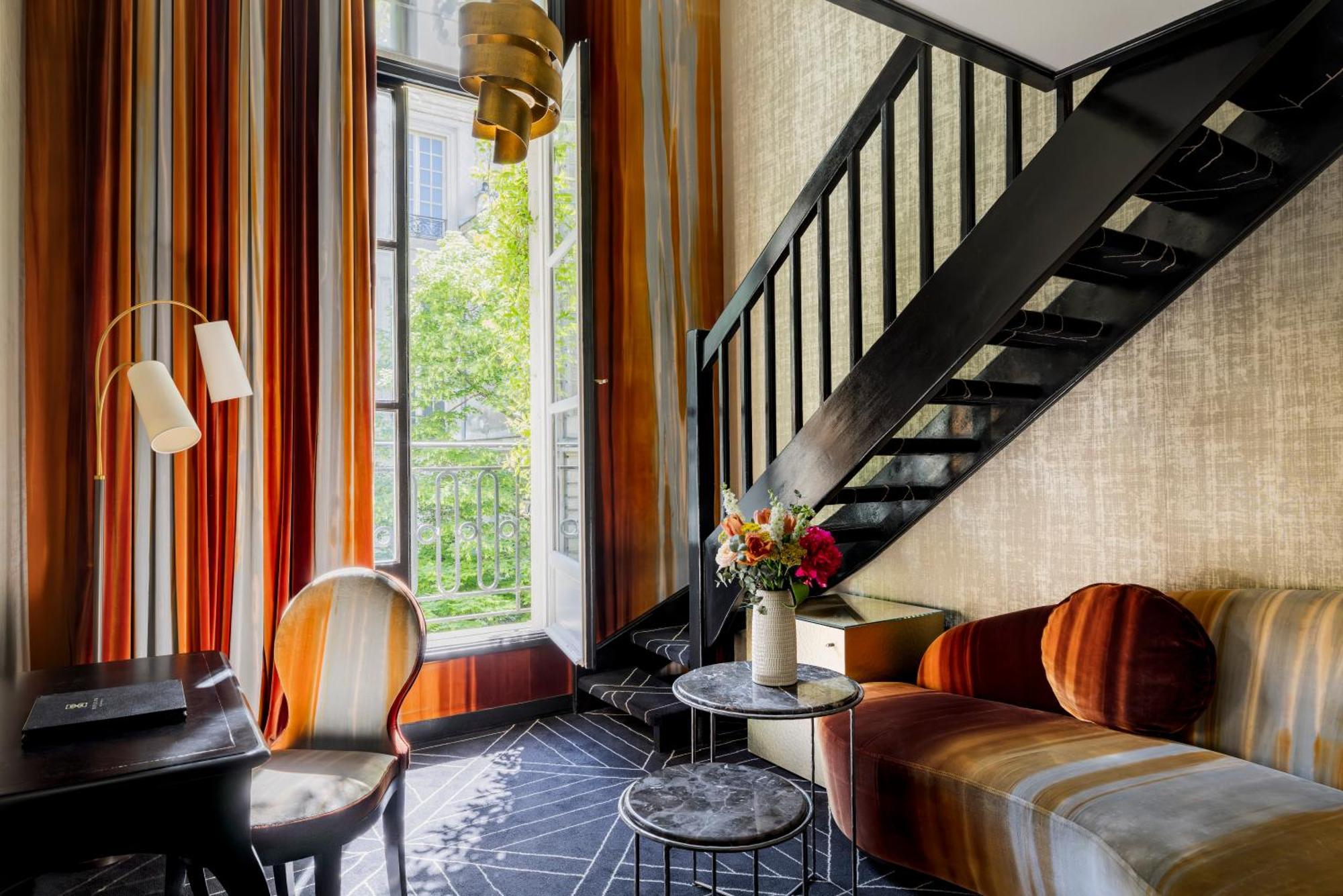 Le Pavillon De La Reine Hotel