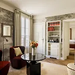 Le Pavillon de la Reine & Spa