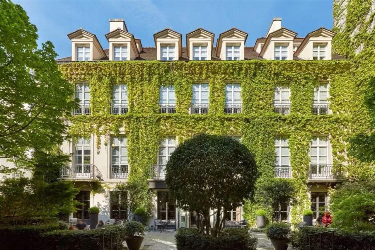 Le Pavillon De La Reine & Hotel
